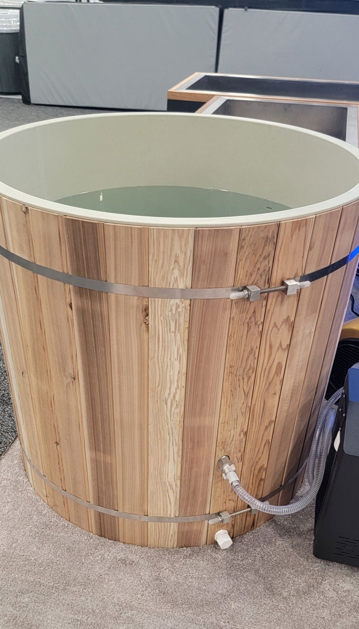 Dynamic Cold Therapy Cedar Barrel Spa – Plastic Tub (TUB ONLY)